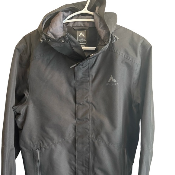McKinley Shell Functional Jacket Men Medium Black Long Sleeve Full Zip - Picture 2 of 14